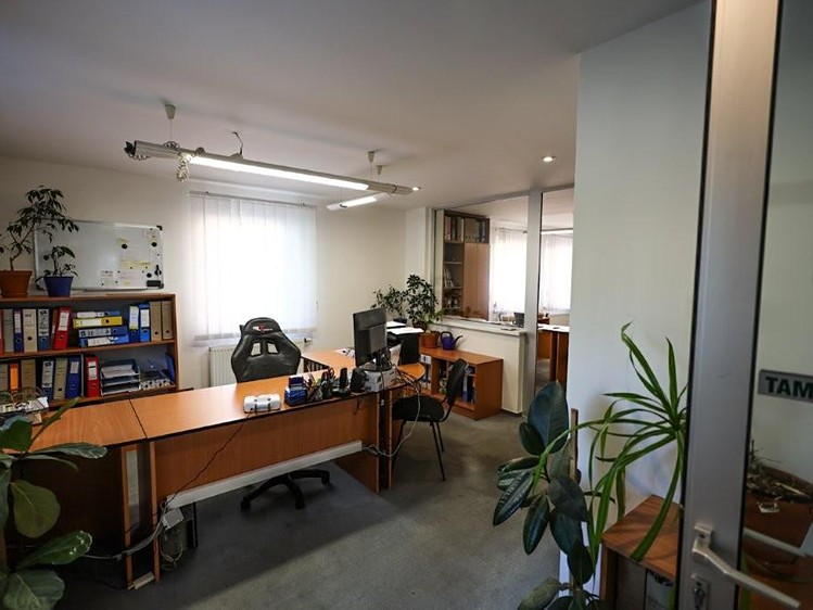 Prodej výrobní haly, prostoru 1 871 m² - foto 6