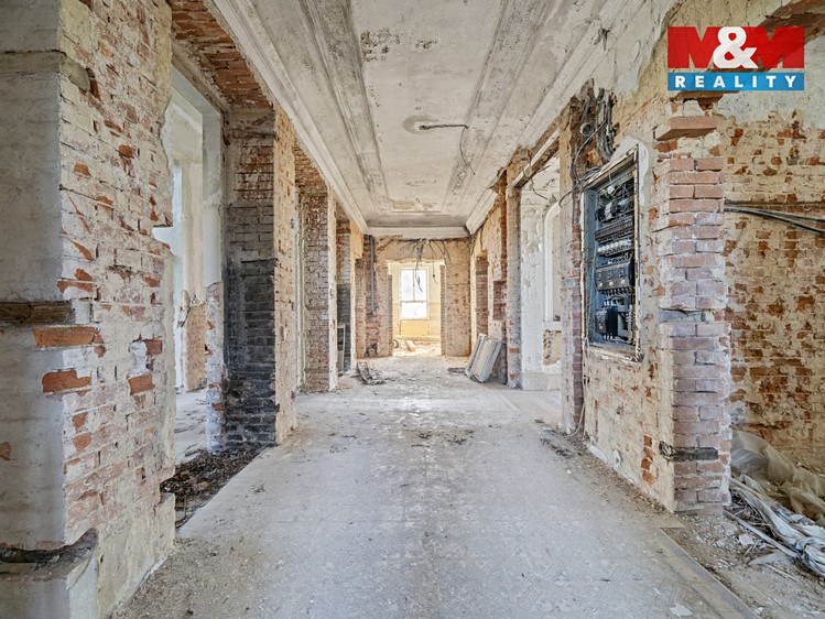 Prodej činžovního domu 1 476 m² - foto 2