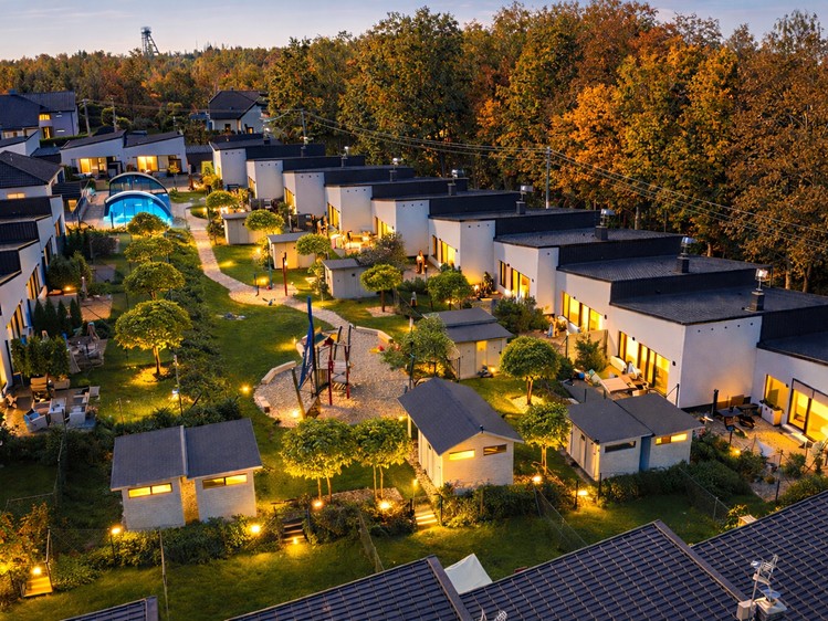 Prodej činžovního domu 1 856 m² - foto 2