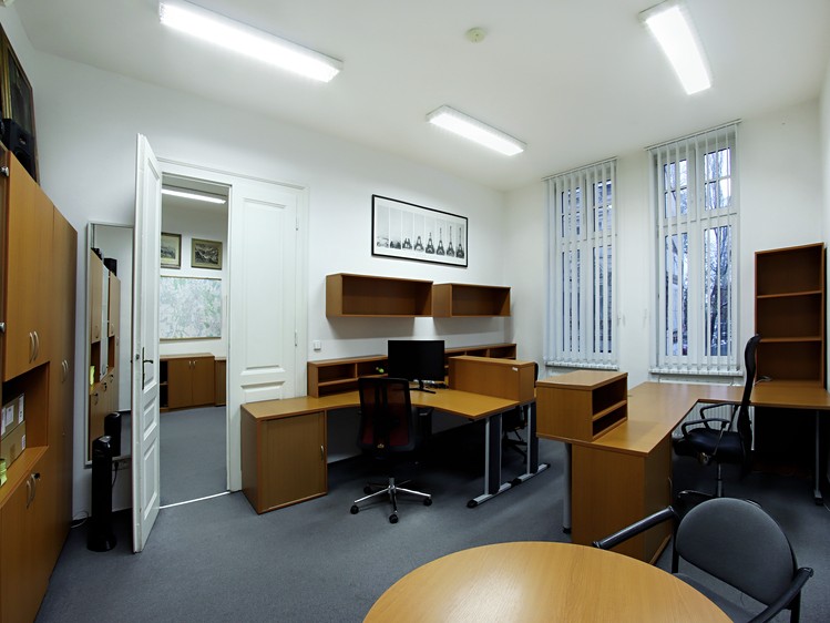 Prodej kanceláře 127 m² - foto 3