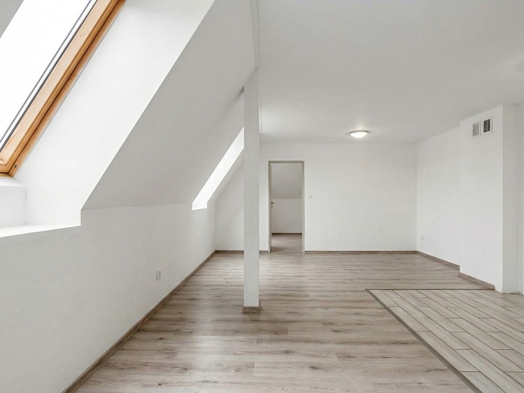 Prodej obchodního prostoru 328 m² - foto 2