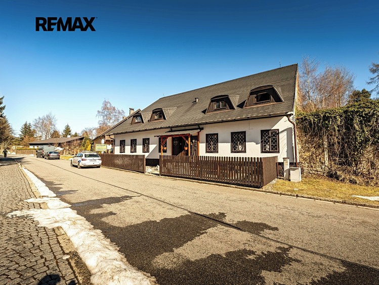 Prodej ubytovacího zařízení 392 m² - foto 1