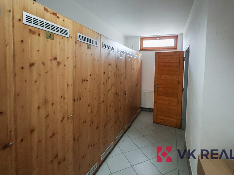 Prodej komerční nemovitosti 3 100 m² - foto 6