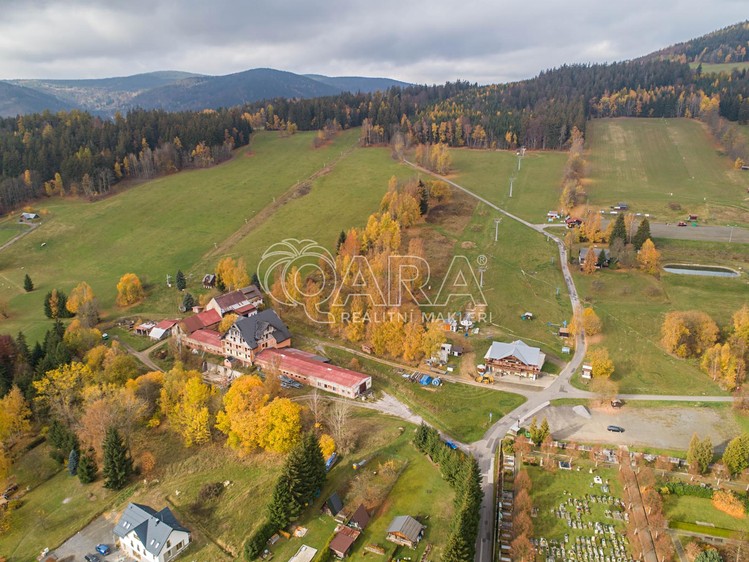 Prodej ubytovacího zařízení 1 200 m² - foto 8