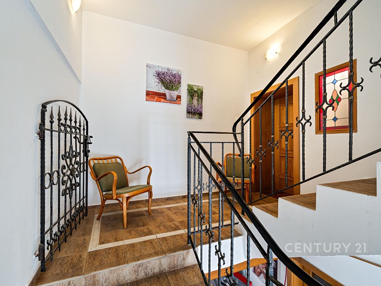 Prodej obchodního prostoru 330 m² - foto 5