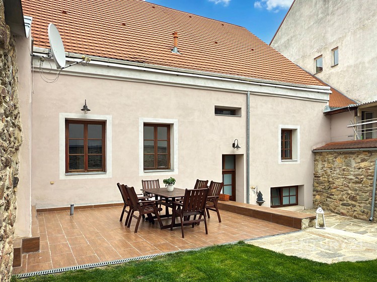 Prodej obchodního prostoru 330 m² - foto 8