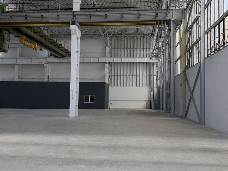 Prodej výrobní haly, prostoru 5 300 m² - foto 6