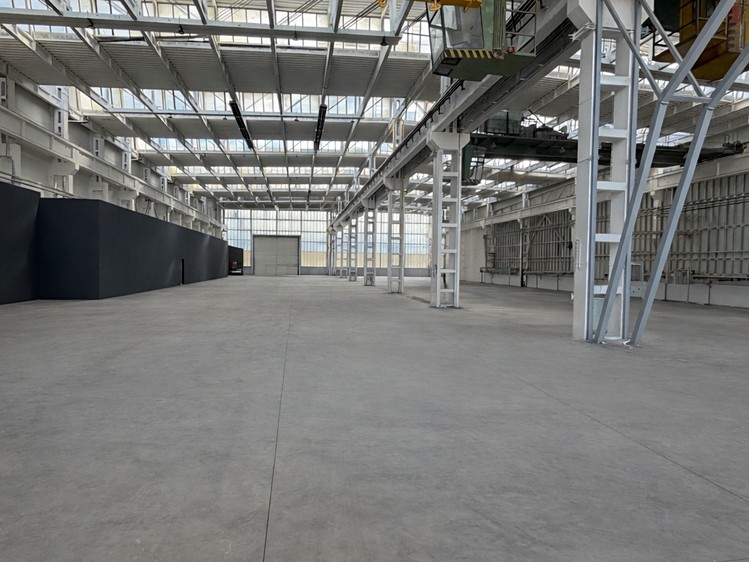 Prodej výrobní haly, prostoru 5 300 m² - foto 5