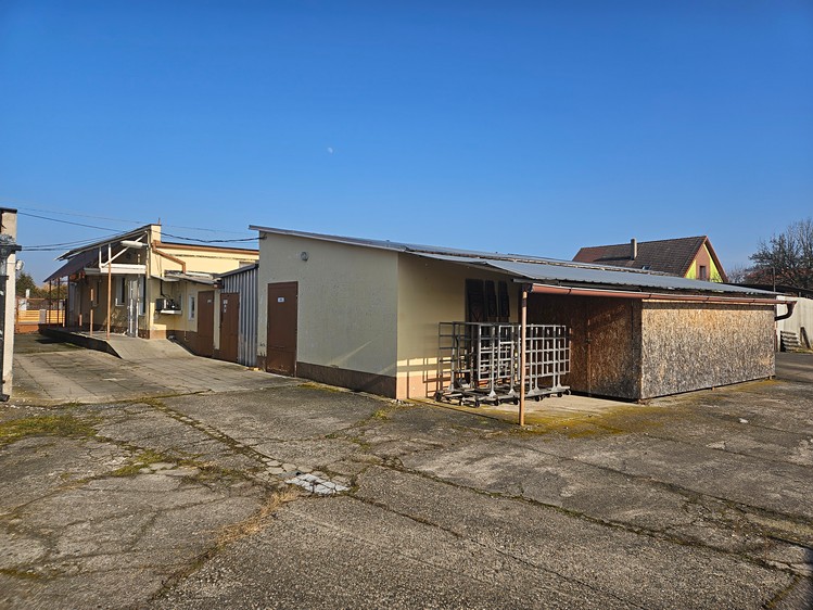 Prodej komerční nemovitosti 408 m² - foto 4
