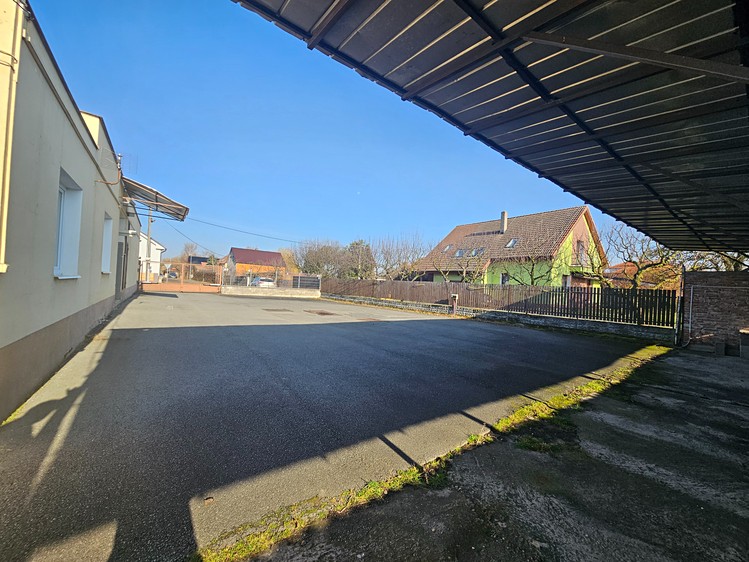 Prodej komerční nemovitosti 408 m² - foto 7