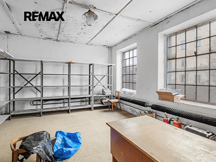 Prodej komerční nemovitosti 814 m² - foto 8