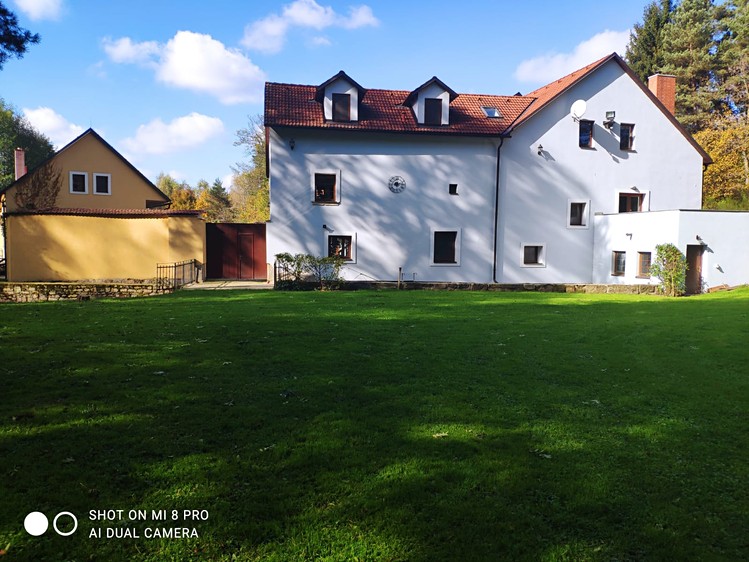 Prodej zemědělského objektu 130 000 m² - foto 8