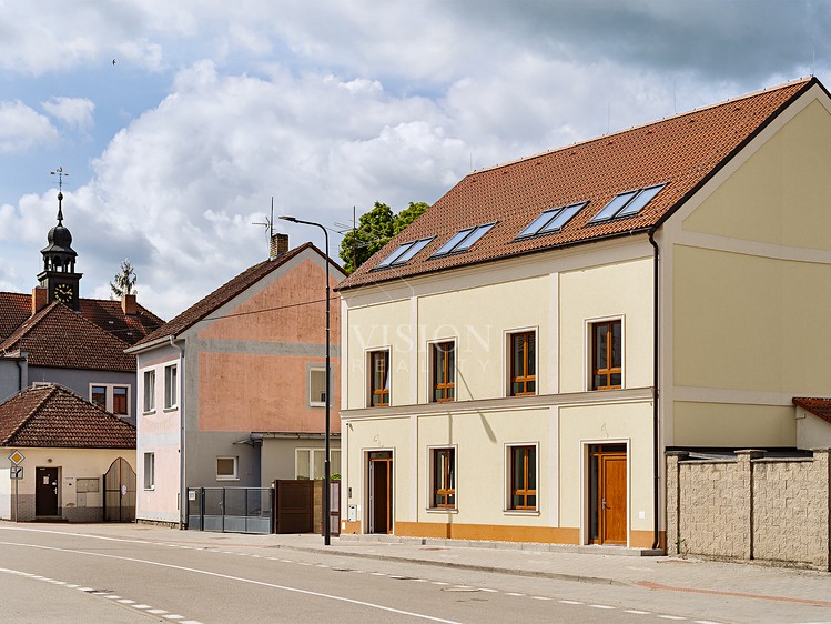 Prodej činžovního domu 322 m² - foto 1