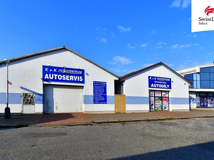 Prodej obchodního prostoru 950 m² - foto 3