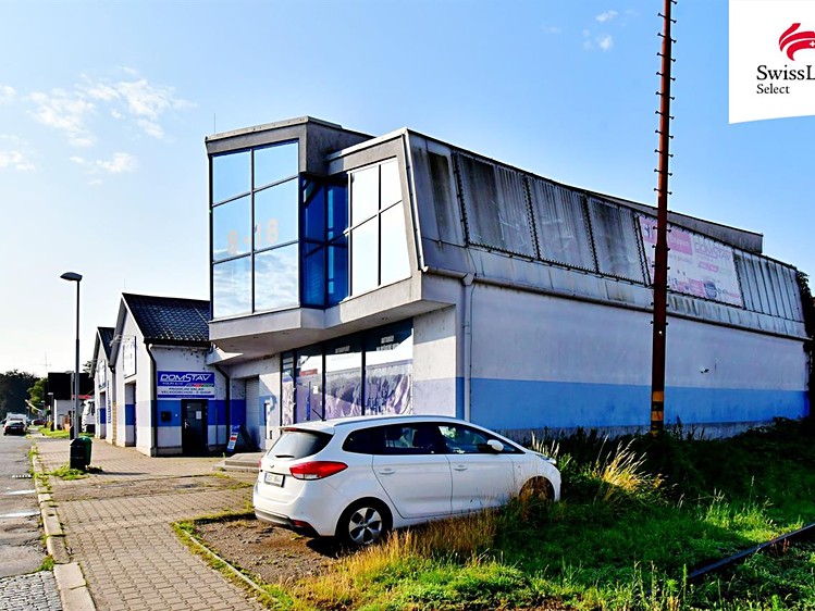 Prodej obchodního prostoru 950 m² - foto 4