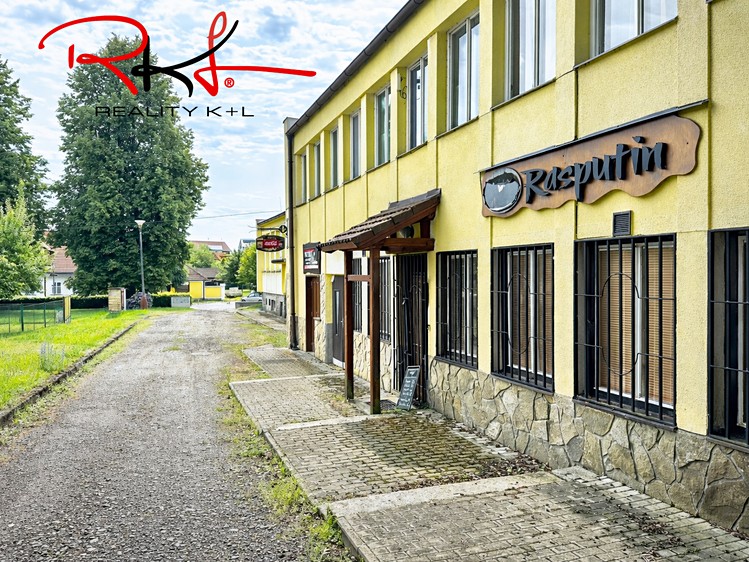 Prodej obchodního prostoru 1 300 m² - foto 6