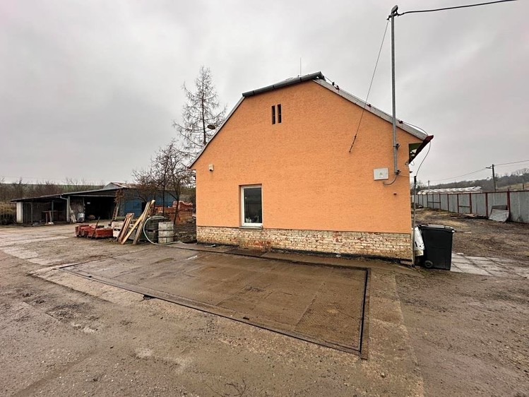 Prodej komerční nemovitosti 263 m² - foto 8