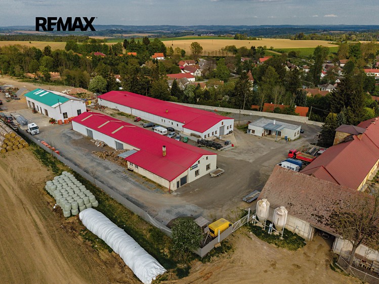 Prodej výrobní haly, prostoru 2 100 m² - foto 3