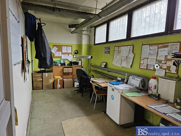 Prodej skladového prostoru 990 m² - foto 7
