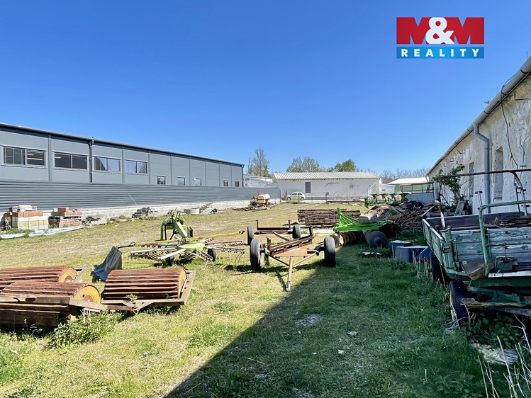 Prodej zemědělského objektu 900 m² - foto 7