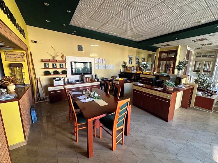Prodej výrobní haly, prostoru 2 800 m² - foto 6