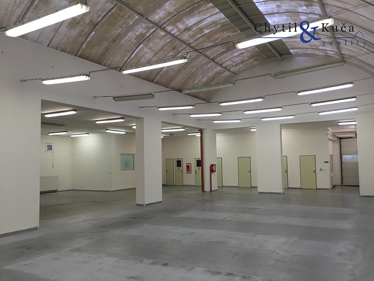 Prodej skladového prostoru 568 m² - foto 3