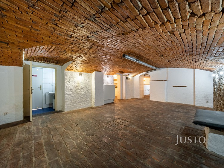 Prodej restaurace 103 m² - foto 1