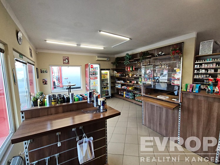 Prodej komerční nemovitosti 2 741 m² - foto 8