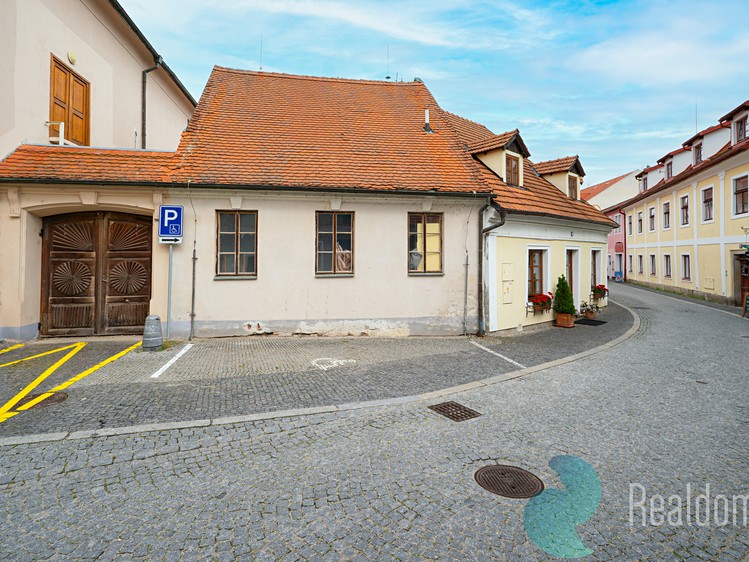 Prodej ubytovacího zařízení 300 m² - foto 5