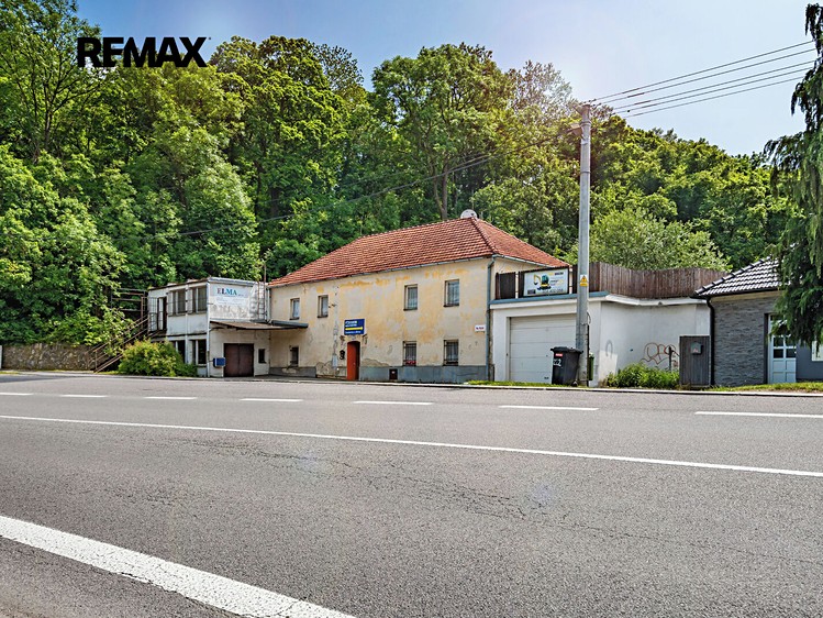 Prodej kanceláře 394 m² - foto 1
