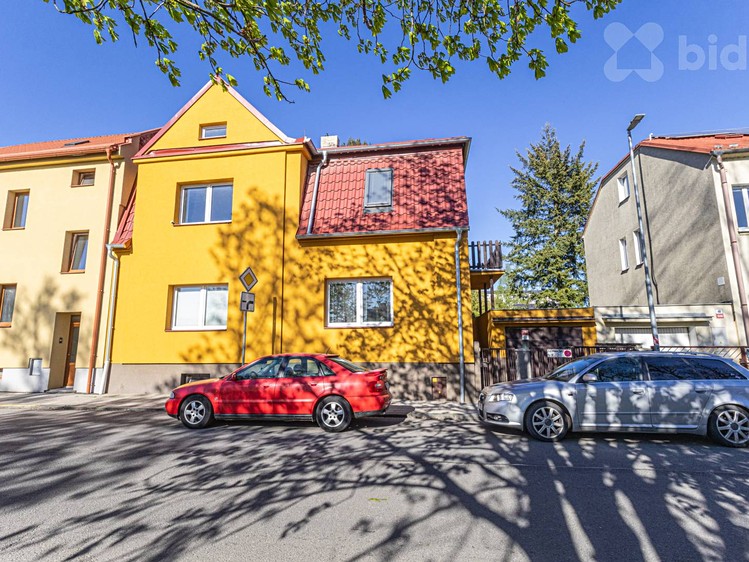 Prodej činžovního domu 300 m² - foto 3