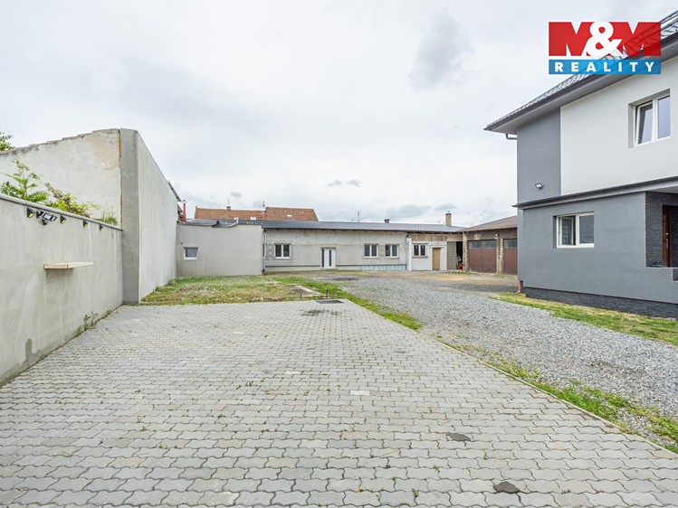 Prodej obchodního prostoru 390 m² - foto 4