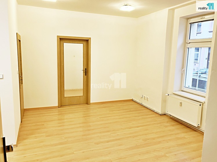 Prodej kanceláře 65 m² - foto 3