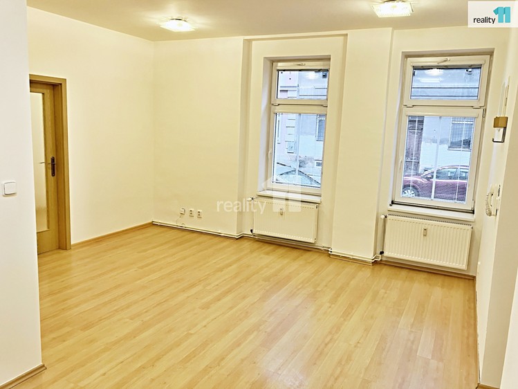 Prodej kanceláře 65 m² - foto 5