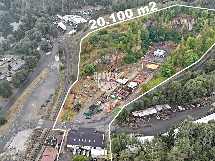 Prodej výrobní haly, prostoru 400 m² - foto 1