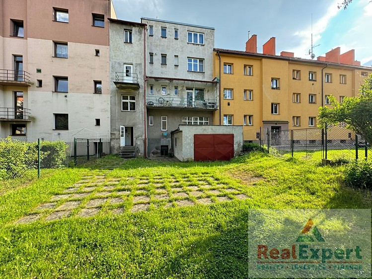 Prodej činžovního domu 430 m² - foto 2