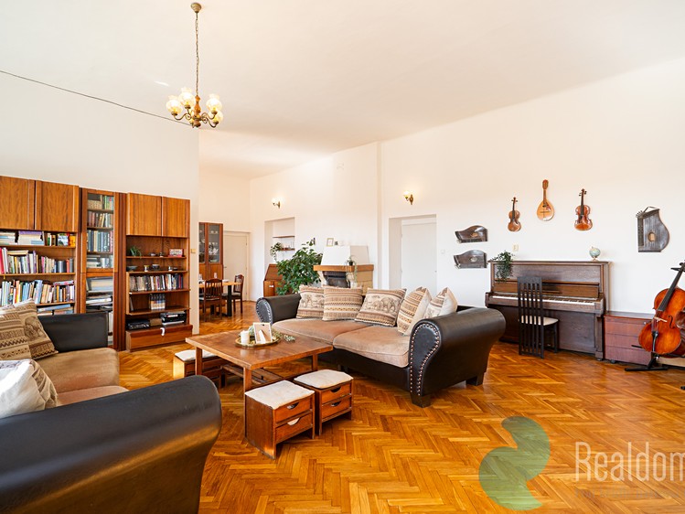 Prodej činžovního domu 330 m² - foto 4