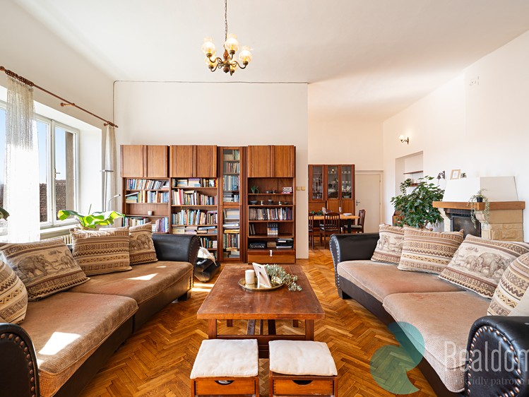 Prodej činžovního domu 330 m² - foto 5