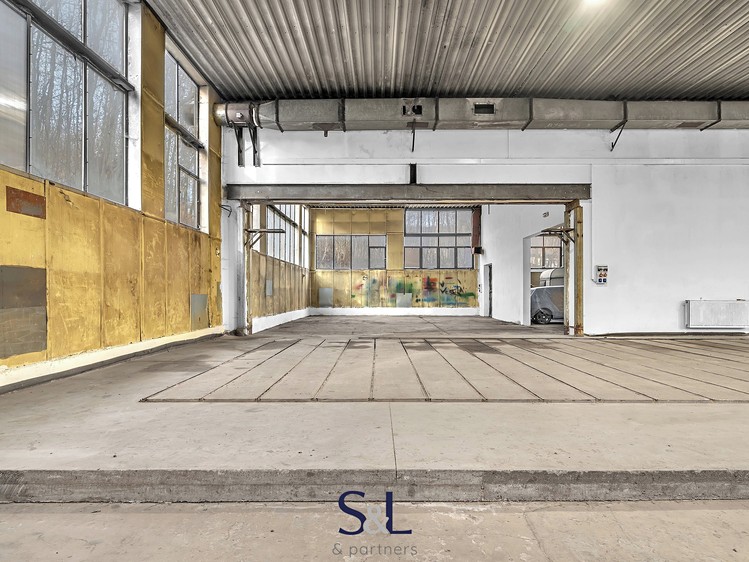 Prodej výrobní haly, prostoru 315 m² - foto 4
