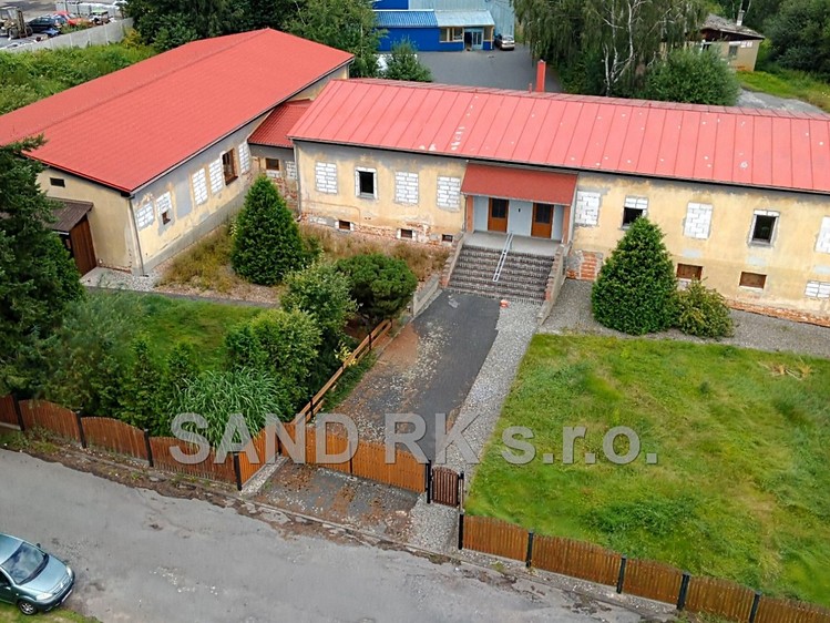 Prodej komerční nemovitosti 730 m² - foto 5