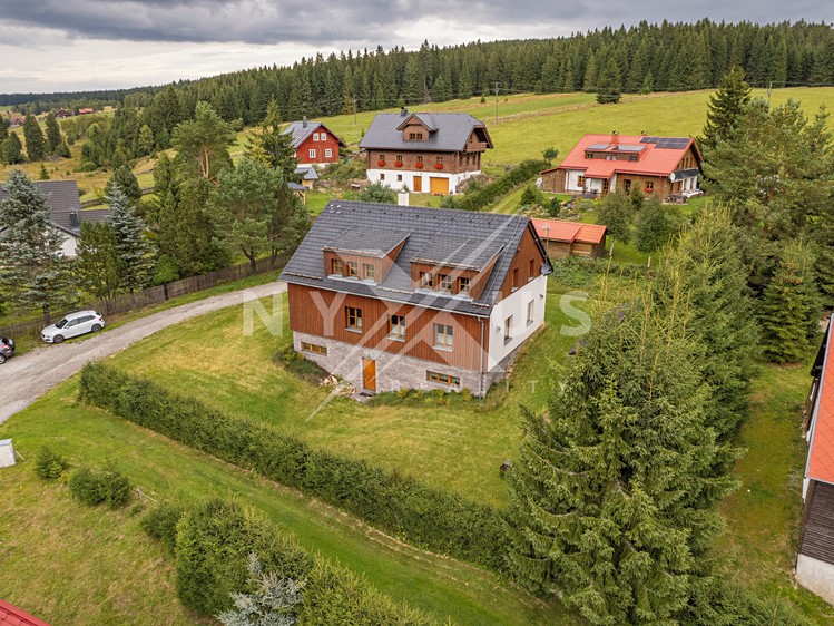 Prodej ubytovacího zařízení 306 m² - foto 1