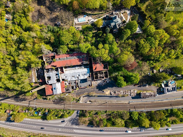 Prodej obchodního prostoru 35 000 m² - foto 2
