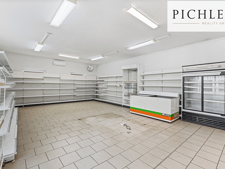 Prodej obchodního prostoru 155 m² - foto 8