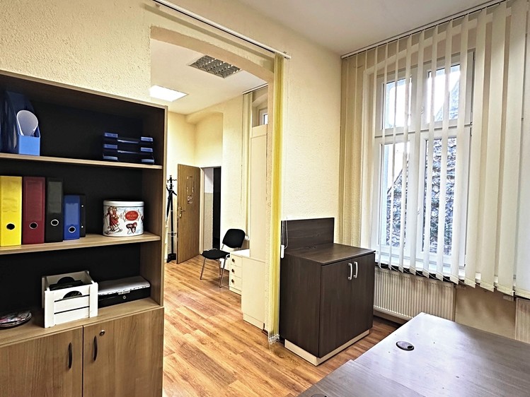 Prodej kanceláře 47 m² - foto 3