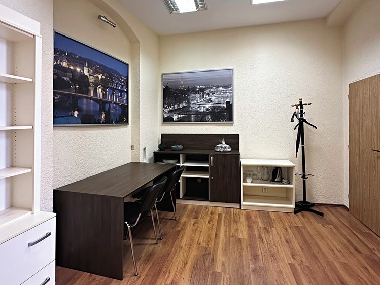 Prodej kanceláře 47 m² - foto 7