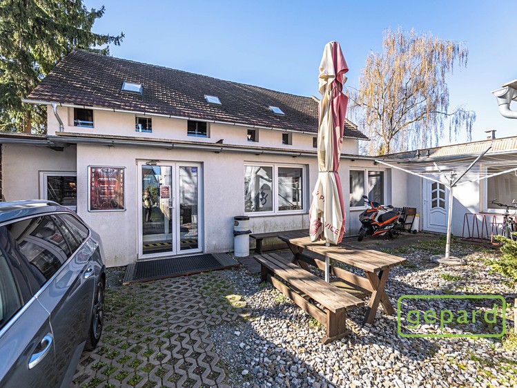 Prodej komerční nemovitosti 569 m² - foto 1