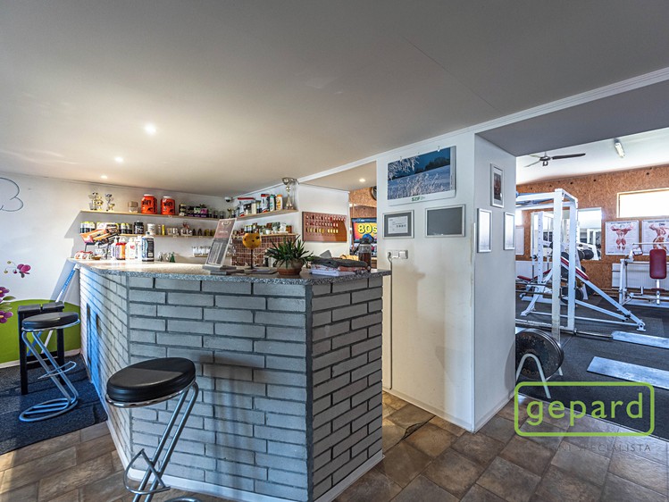 Prodej komerční nemovitosti 569 m² - foto 5