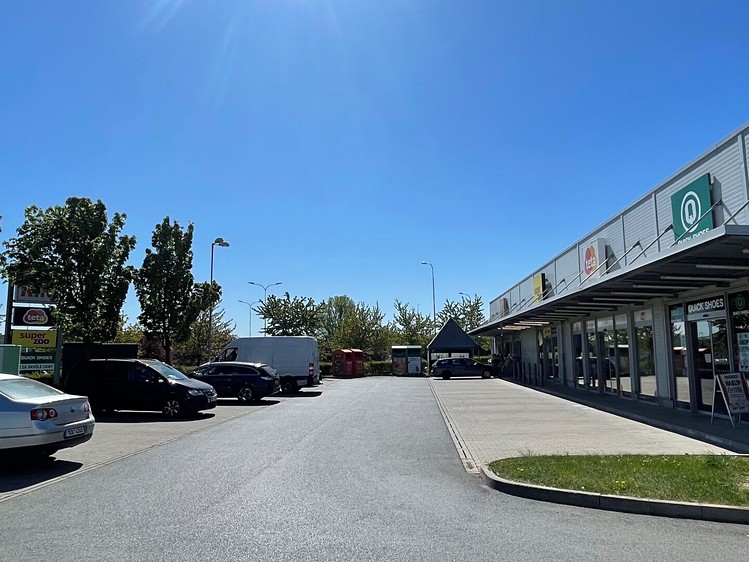 Prodej obchodního prostoru 1 400 m² - foto 4
