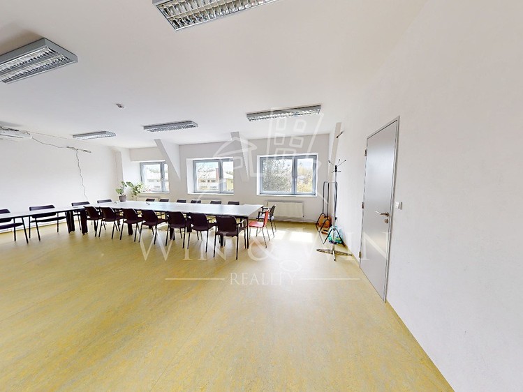Prodej kanceláře 1 065 m² - foto 3