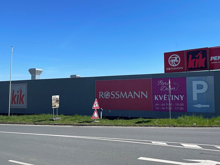 Prodej obchodního prostoru 1 082 m² - foto 6